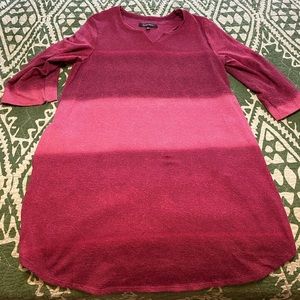 Ellen Tracy Long Sweater with pockets Size M